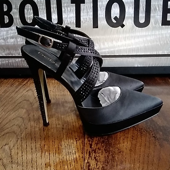 bebe Loela Pointy Toe 5.5" Pump Size 9 - Picture 4 of 11